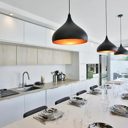 Luxury With Pool 빌라