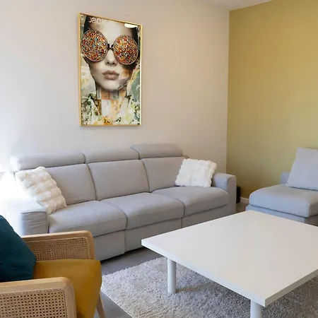 빌라 Luxury With Pool