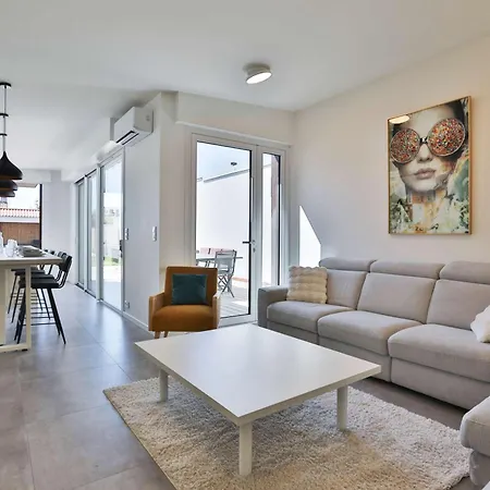 Luxury With Pool 빌라 *