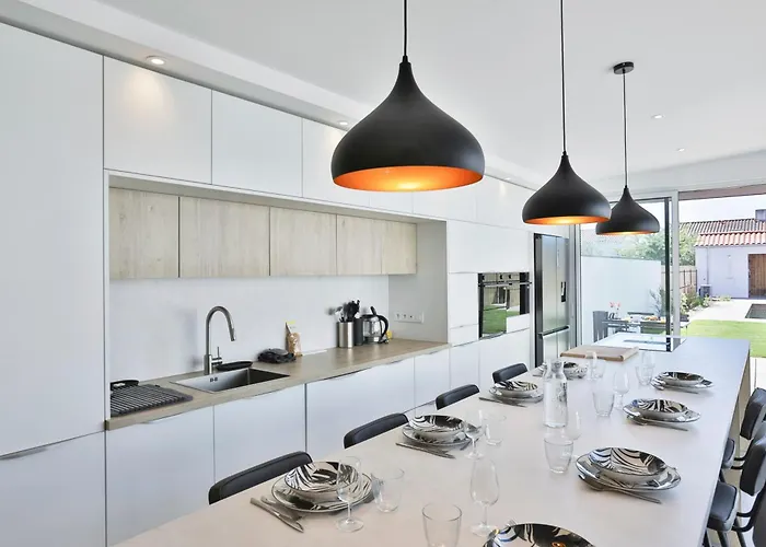 Luxury With Pool Villa