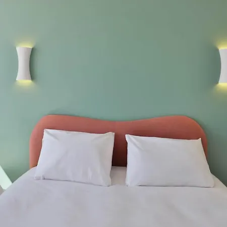 Luxury With Pool * Les Sables-d'Olonne